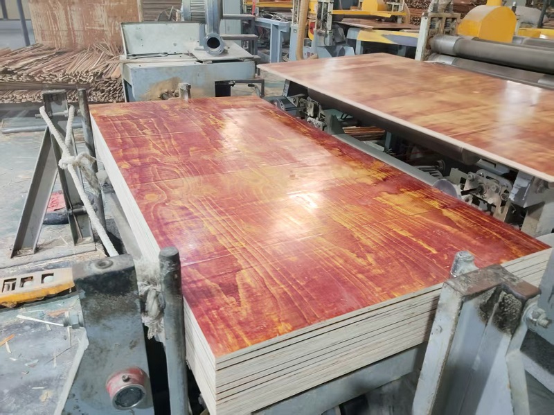 2026為啥建筑工地都偏愛(ài)木模板插圖